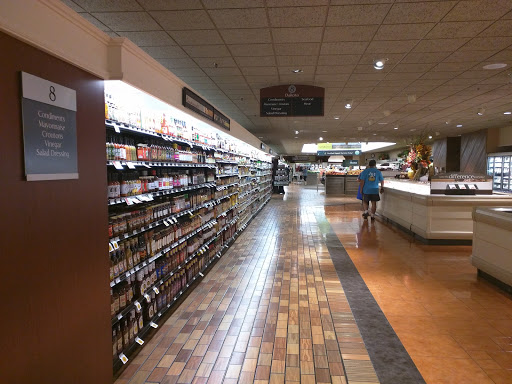 Grocery Store «Lunds & Byerlys St. Louis Park», reviews and photos, 3777 Park Center Blvd, St Louis Park, MN 55416, USA
