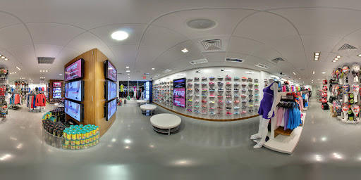 Sporting Goods Store «World Tennis - Alton Sports In Motion», reviews and photos, 1448 Alton Rd, Miami Beach, FL 33139, USA