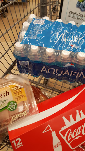 Grocery Store «Food Lion», reviews and photos, 410 Sandy Spring Rd, Laurel, MD 20707, USA