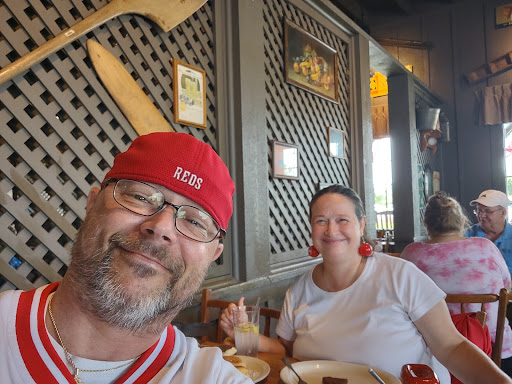 American Restaurant «Cracker Barrel Old Country Store», reviews and photos, 475 Rivers Edge Dr, Milford, OH 45150, USA