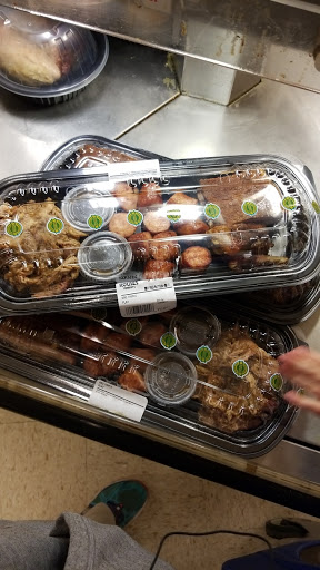 Grocery Store «Rouses Market», reviews and photos, 1345 E Pass Rd, Gulfport, MS 39507, USA