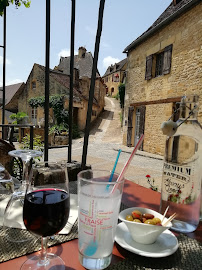 Plats et boissons du Restaurant français La Petite Tonnelle à Beynac-et-Cazenac - n°2