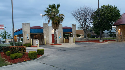 Car Wash «Spot Free Car Wash», reviews and photos, 10030 TX-1604 Loop, San Antonio, TX 78254, USA