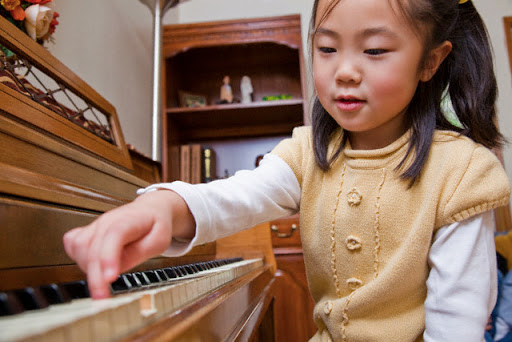 Piano Key Lessons Studio (Piano Lessons in Thornhill)