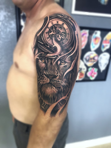 Explore collar bone tattoo ideas men, creative tattoo ideas in Tampa, available at YR tattoo