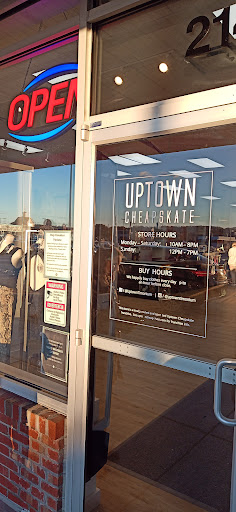 Clothing Store «Uptown Cheapskate», reviews and photos, 1830 York Rd, Timonium, MD 21093, USA