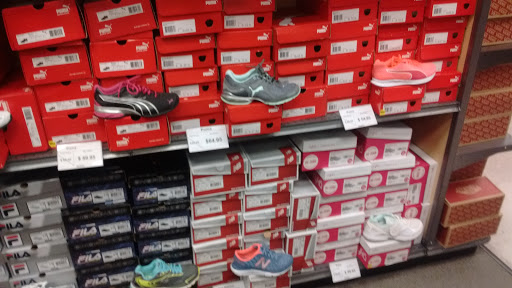 Discount Store «Gordmans - Store Closing Soon», reviews and photos, 9650 Quivira Rd, Lenexa, KS 66215, USA