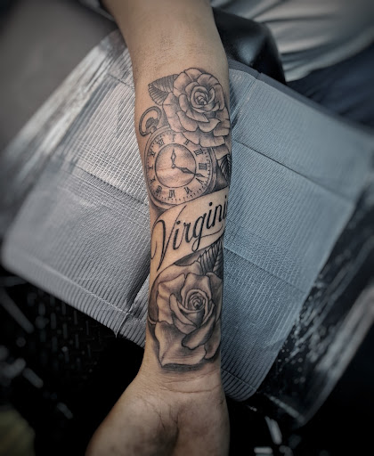 Explore illinois tattoo ideas, creative tattoo ideas in Fort Myers, available at Loyal 2 The Coil Tattoos & Piercings (Edison Mall Location Entrance F)