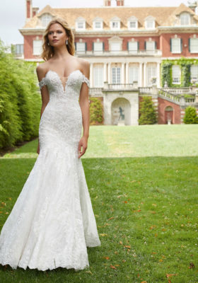 Bridal Shop «Here Comes the Bride», reviews and photos, 190 N Swift Rd, Addison, IL 60101, USA