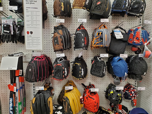 Stores to buy women's backpacks Minneapolis