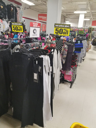 Clothing Store «Forman Mills», reviews and photos, 4411 N Market St, Wilmington, DE 19802, USA