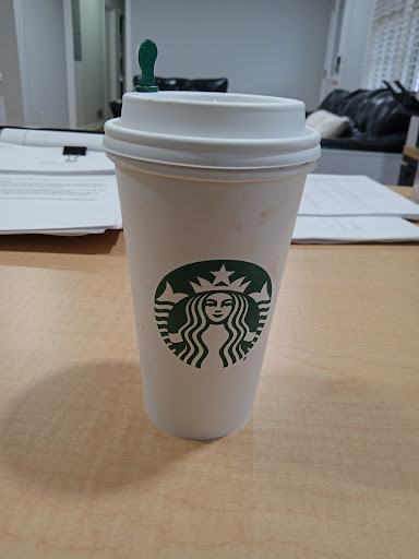 Coffee Shop «Starbucks», reviews and photos, 4468 Chamblee Dunwoody Rd, Dunwoody, GA 30338, USA