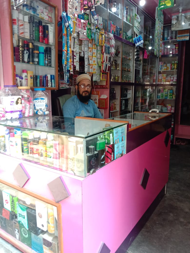 Taj gen store