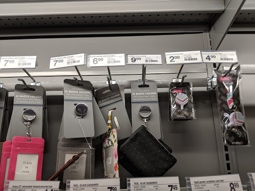 Office Supply Store «Staples», reviews and photos, 9480 Main Street, Fairfax, VA 22031, USA