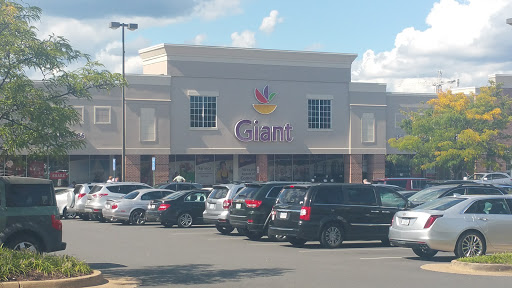 Giant, 1454 Chain Bridge Rd, McLean, VA 22101, USA, 