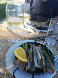 Plats et boissons du Restaurant de fruits de mer Ni vu, ni connu à Aigues-Mortes - n°14