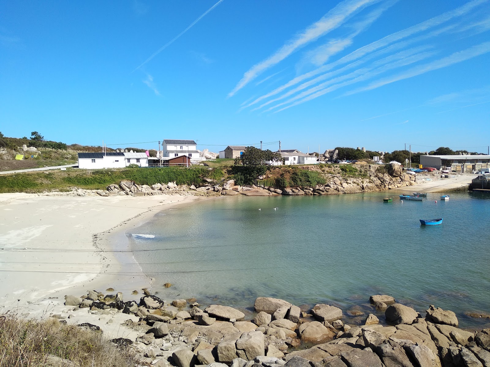 Praia de Moras'in fotoğrafı çok temiz temizlik seviyesi ile