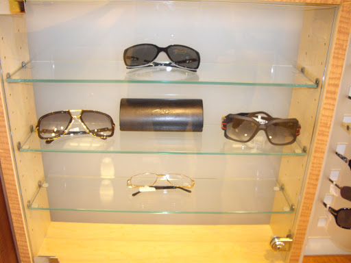 Eye Care Center «Pearle Vision - Pulaski», reviews and photos, 5153 S Pulaski Rd b, Chicago, IL 60632, USA