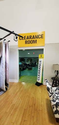 Furniture Store «American Signature Furniture», reviews and photos, 1924 W International Speedway Blvd, Daytona Beach, FL 32114, USA