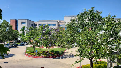 Los Robles Regional Medical Center