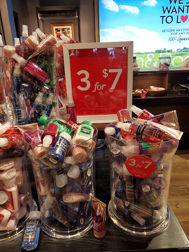 Beauty Supply Store «Bath & Body Works», reviews and photos, 14300 Clay Terrace Blvd, Carmel, IN 46032, USA