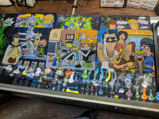 Novelty Store «Hazel Sky Smoke shop Fredericksburg», reviews and photos, 5244 Fredericksburg Rd, San Antonio, TX 78229, USA