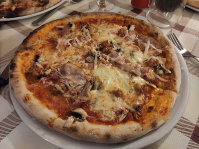 Take Out - Pizzeria Birreria Via Santa Marina, 32, 89024 Polistena RC, Italia