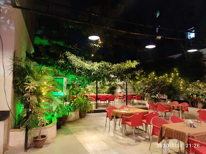Spice Veg Restaurant - Opp. Zilla Parishad, beside Bata Showroom, Aurangpura, Aurangabad, Maharashtra 431001, India