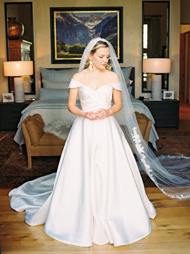 Bridal Shop «Allegria Bridal», reviews and photos, 285 Belmont St, Belmont, MA 02478, USA