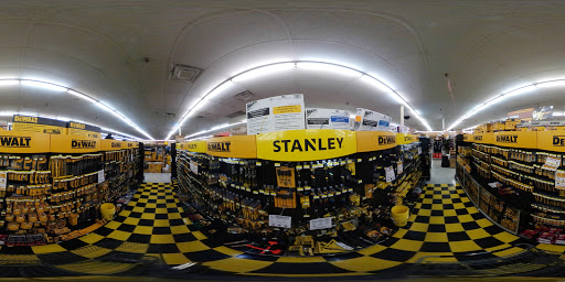 General Store «Big R Farm & Ranch Supply», reviews and photos, 1020 Bonforte Blvd, Pueblo, CO 81001, USA