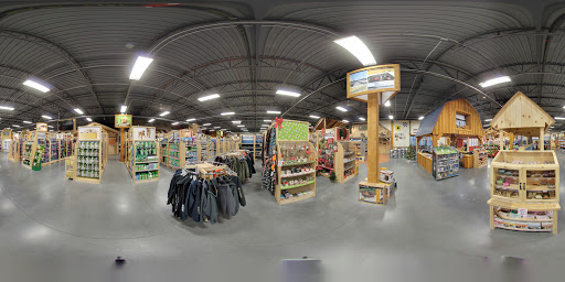 Pet Supply Store «CountryMax - Spencerport», reviews and photos, 4658 W Ridge Rd, Spencerport, NY 14559, USA