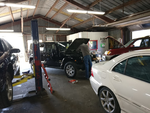 Auto Repair Shop «Tampa Auto Doctor», reviews and photos, 6925 Interbay Blvd, Tampa, FL 33616, USA