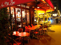 Atmosphère du Restaurant Au P'tit Zinc à Paris - n°1
