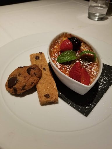 Shopping Mall «The Bluffs Shopping Center», reviews and photos, 1302 - 1380 Bison Ave, Newport Beach, CA 92660, USA