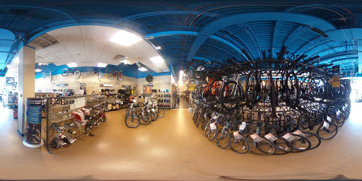 Bicycle Store «Performance Bicycle», reviews and photos, 2720 N Halsted St, Chicago, IL 60614, USA