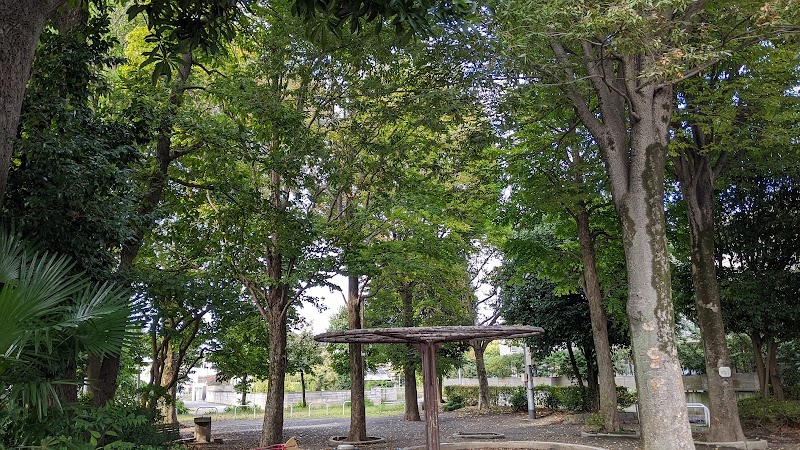 やまばと公園