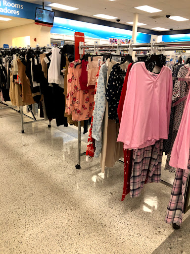 Clothing Store «Ross Dress for Less», reviews and photos, 868 Higuera St, San Luis Obispo, CA 93401, USA