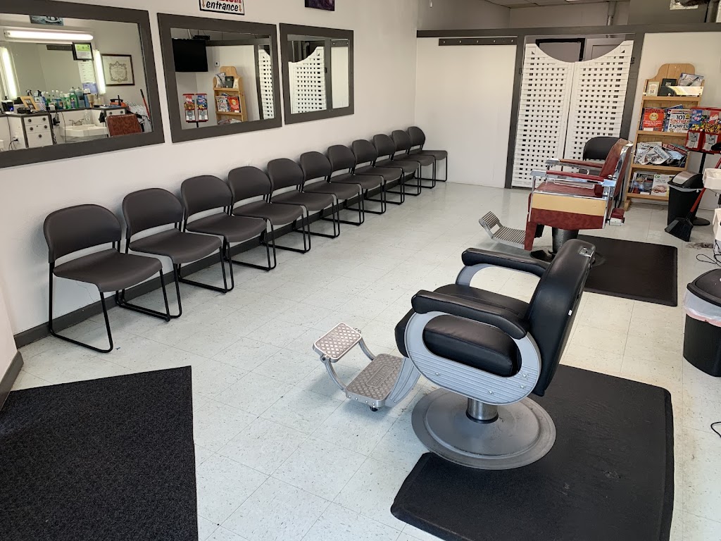Steve's Barbershop 25143