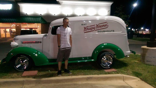 Bakery «Krispy Kreme Doughnuts», reviews and photos, 1400 McFarland Blvd E, Tuscaloosa, AL 35405, USA