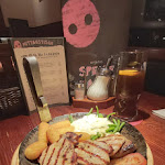 Photo n°2 de l'avis de René.e fait le 12/01/2020 à 12:01 sur le  Schweinske Bahrenfeld à Hamburg