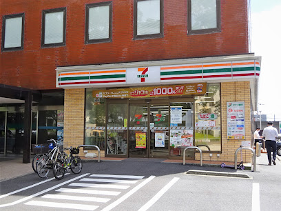セブン-イレブン 千葉中央郵便局前店