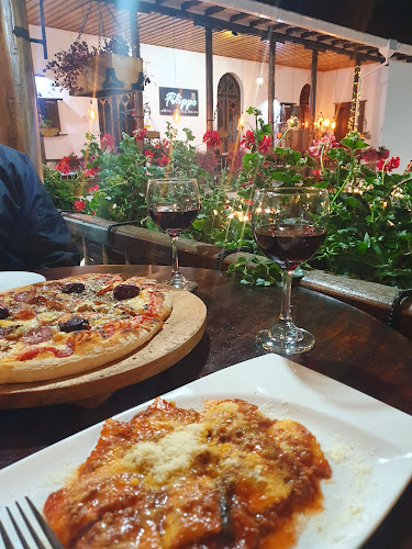 Opiniones de Filippo Wine Cheese & Bread en Cuenca - Restaurante