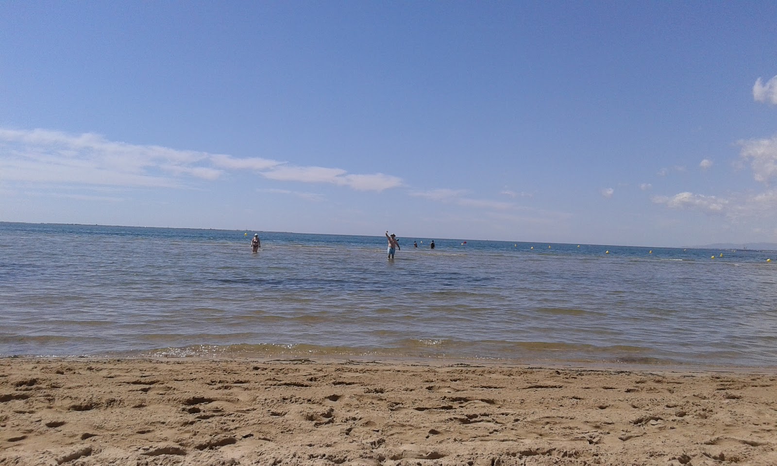 Photo de Platja El Garbi zone des équipements