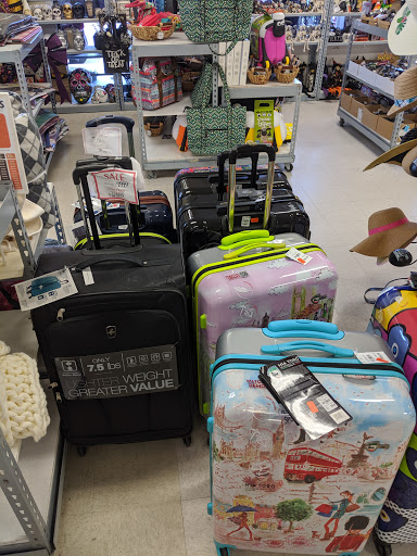 Home Goods Store «Tuesday Morning», reviews and photos, 322 E SE Loop 323, Tyler, TX 75701, USA