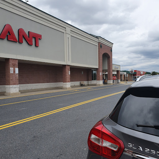 Grocery Store «Giant Food Stores», reviews and photos, 2174 W Union Blvd, Bethlehem, PA 18036, USA