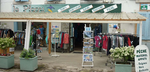 Magasin d'articles de sports Le Picou Montagne-articles de randonnée et montagne Seix