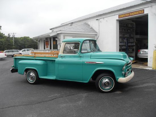 Auto Repair Shop «Falmouth Motor Car», reviews and photos, 45 MA-28A, Cataumet, MA 02534, USA