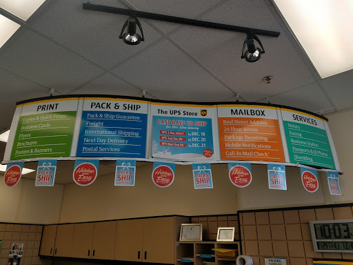 Shipping and Mailing Service «The UPS Store», reviews and photos, 738 W Dundee Rd, Palatine, IL 60074, USA