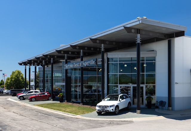 Mercedes-Benz of Naperville
