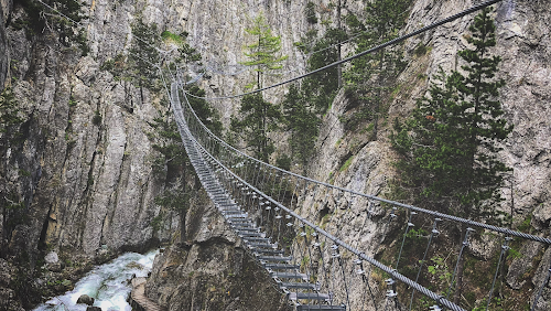 Ponte Tibetano Cesana Claviere à Claviere